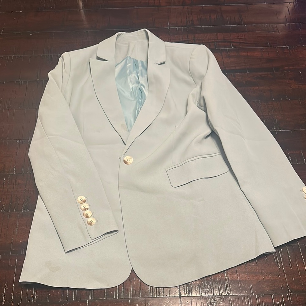 Olive Green Sport Coat with Notched Lapels and Structured Silhouette